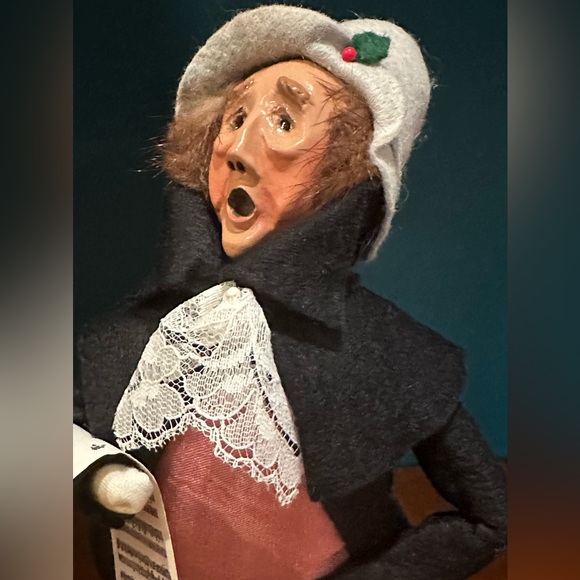 RARE -Vintage 1989 Byers' Choice Caroler -Victorian Man w/ Music Sheet -Like New - Picture 2 of 9